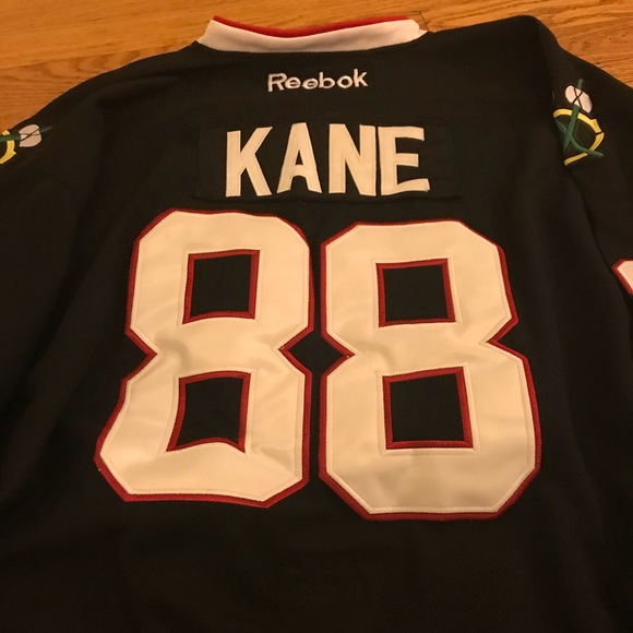 Reebok Tops - Blackhawks hockey jersey NWT
